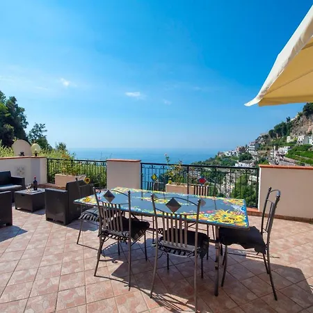 דירה La Maison Raffaele & Rita אמאלפי